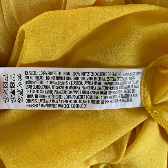 NWT ENDLESS ROSE Acordian Long Sleeve Yellow Dress - Picture 5 of 5